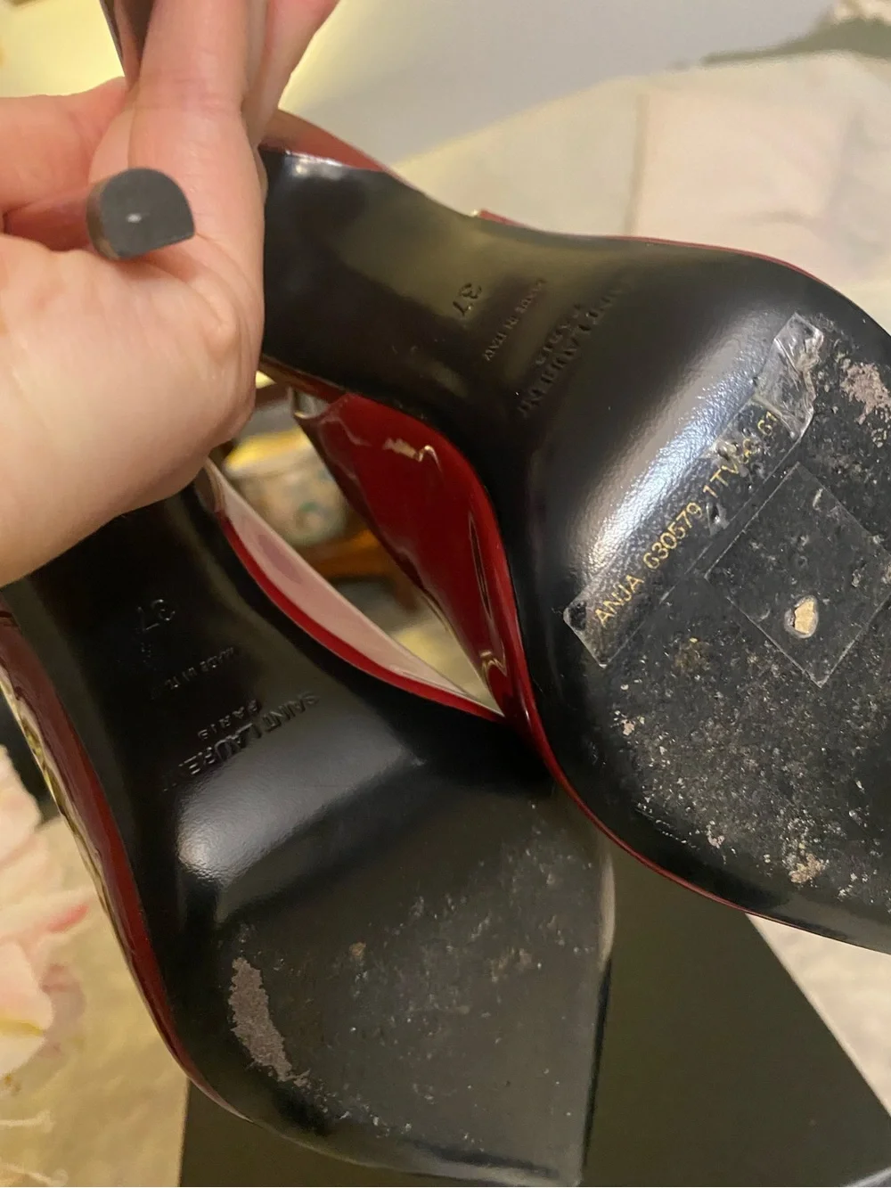 RED YSL HEEL- like new - Picture 15 of 16